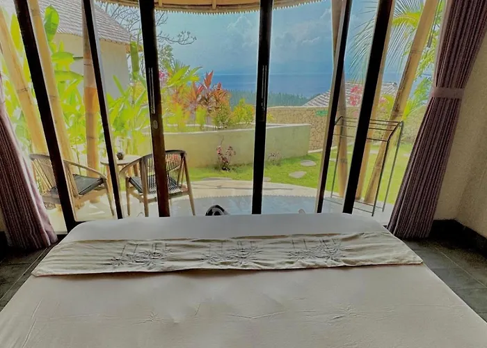 Penida View Village - Infinity Pool&volcano View Hotel 4*