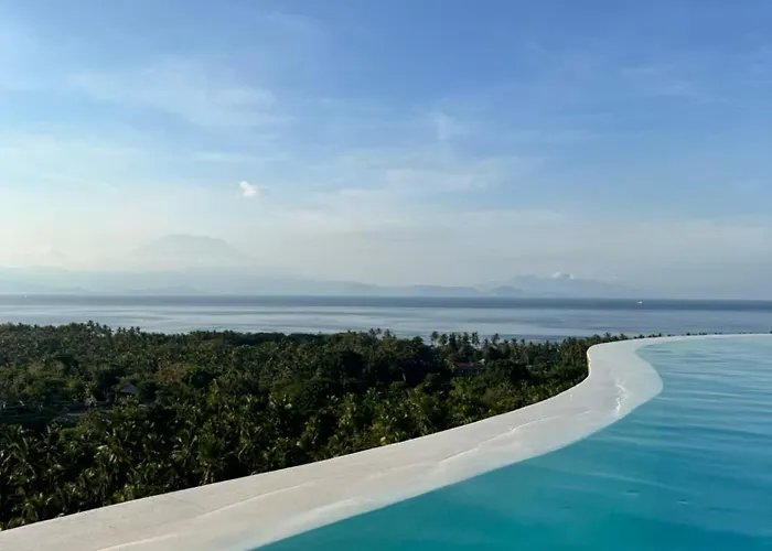 Penida View Village - Infinity Pool&volcano View Hotel