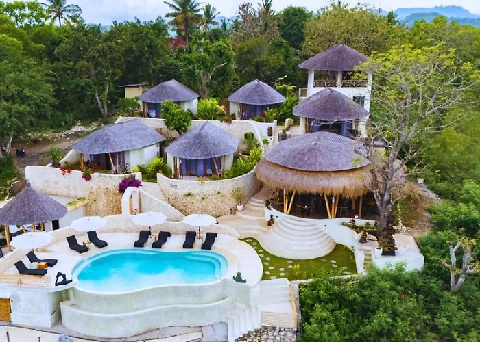 Penida View Village - Infinity Pool&volcano View Hotel 4*